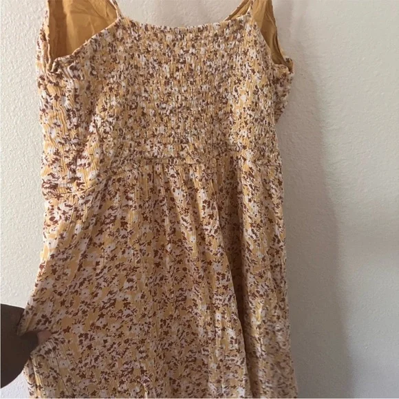 Abercrombie and Fitch Floral High Split Midi Dress
Sz Large - Picture 2 of 7